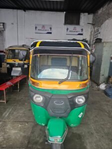 Bajaj RE 2024